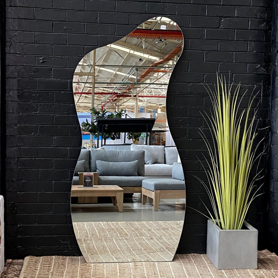 Irregular Shape - Mirror World BD