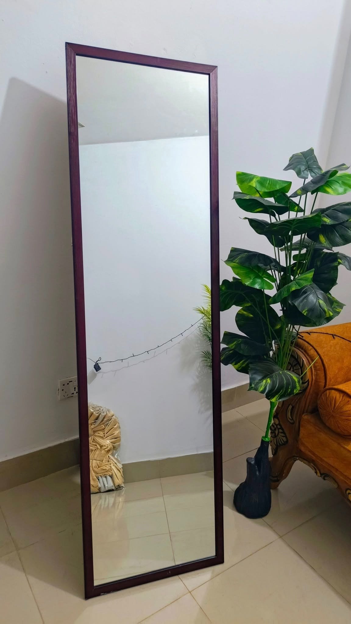 Chocolate Fiber Frame Mirror 5/1.5″ ft