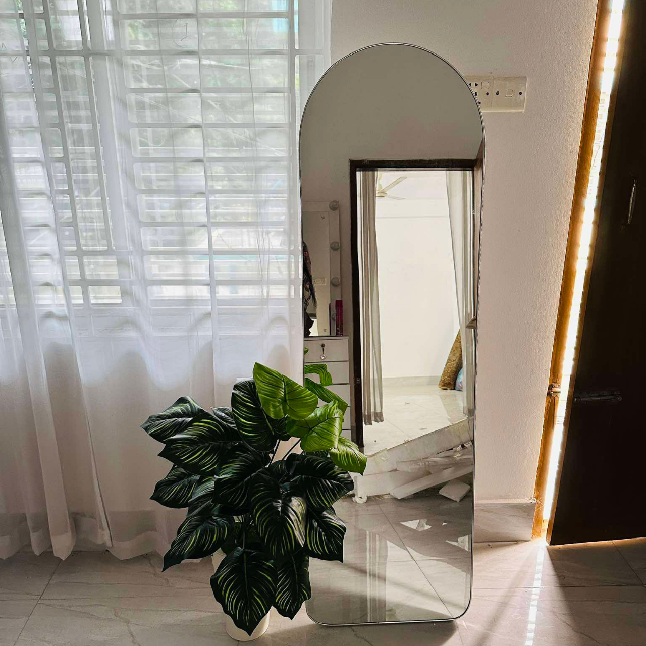 Silver Aluminum Frame Mirror 5/1.5 ft - Mirror World BD