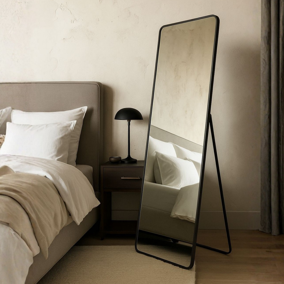 Mobile Shape Black frame standing mirror 5/1.5 ft - Mirror World BD