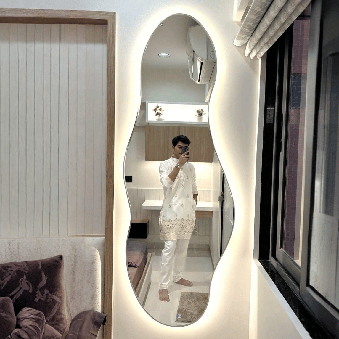 Curved Decorative Baklite LED Mirror 5/2″ ft Model 102