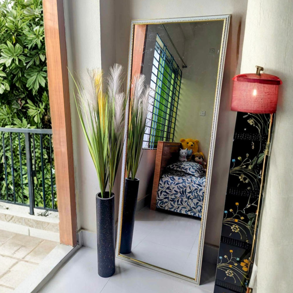 White Tiles Fiber Frame Mirror 5/1.5" ft - Mirror World BD